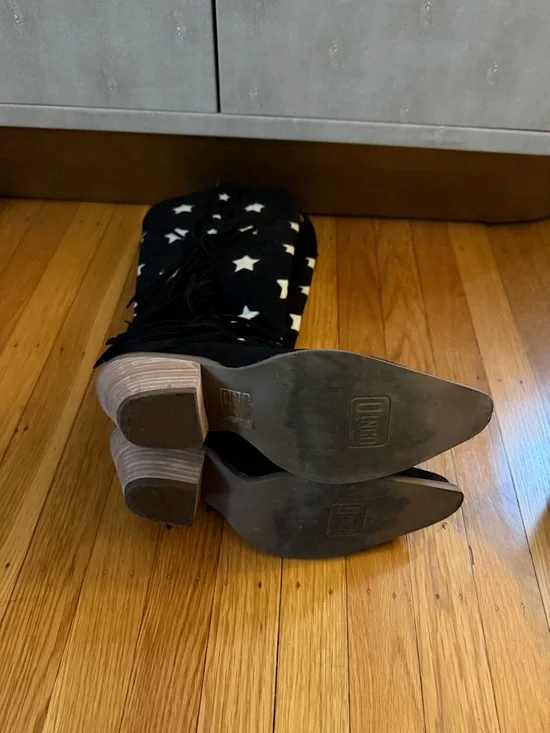 Black Dingo Star-Pattern Suede Knee-High Women's Boot - Picture 5 of 5